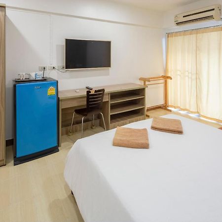 Hotel Gems Park Don Mueang Airport And Bts Bangkok Esterno foto