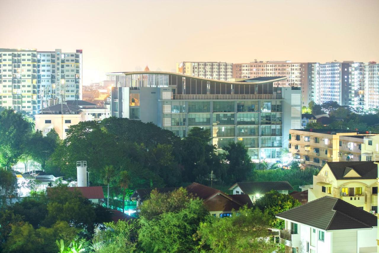 Hotel Gems Park Don Mueang Airport And Bts Bangkok Esterno foto