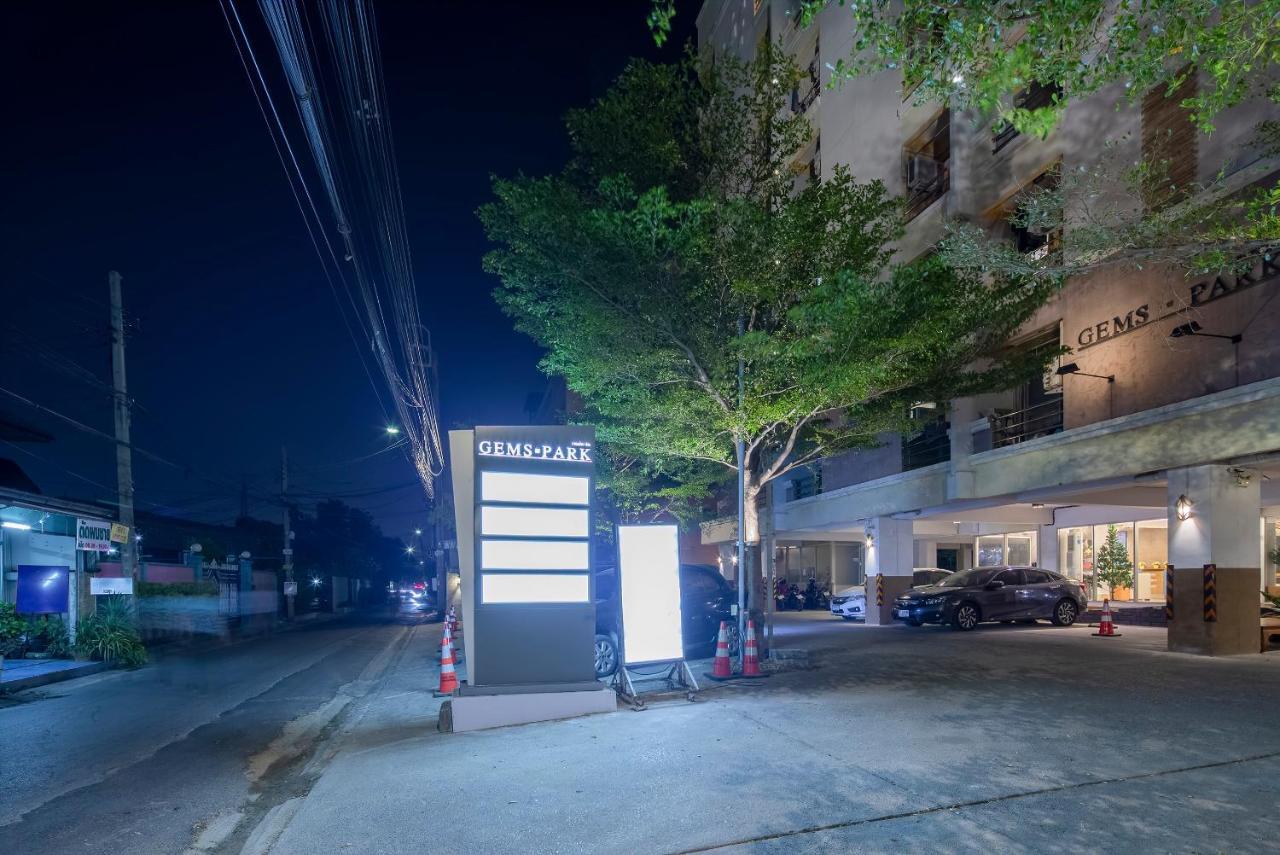 Hotel Gems Park Don Mueang Airport And Bts Bangkok Esterno foto