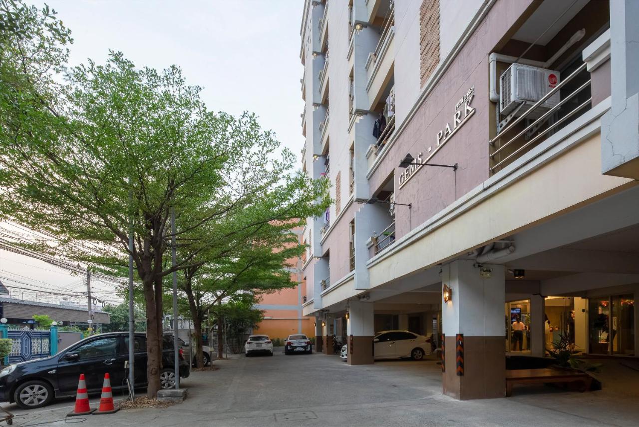 Hotel Gems Park Don Mueang Airport And Bts Bangkok Esterno foto
